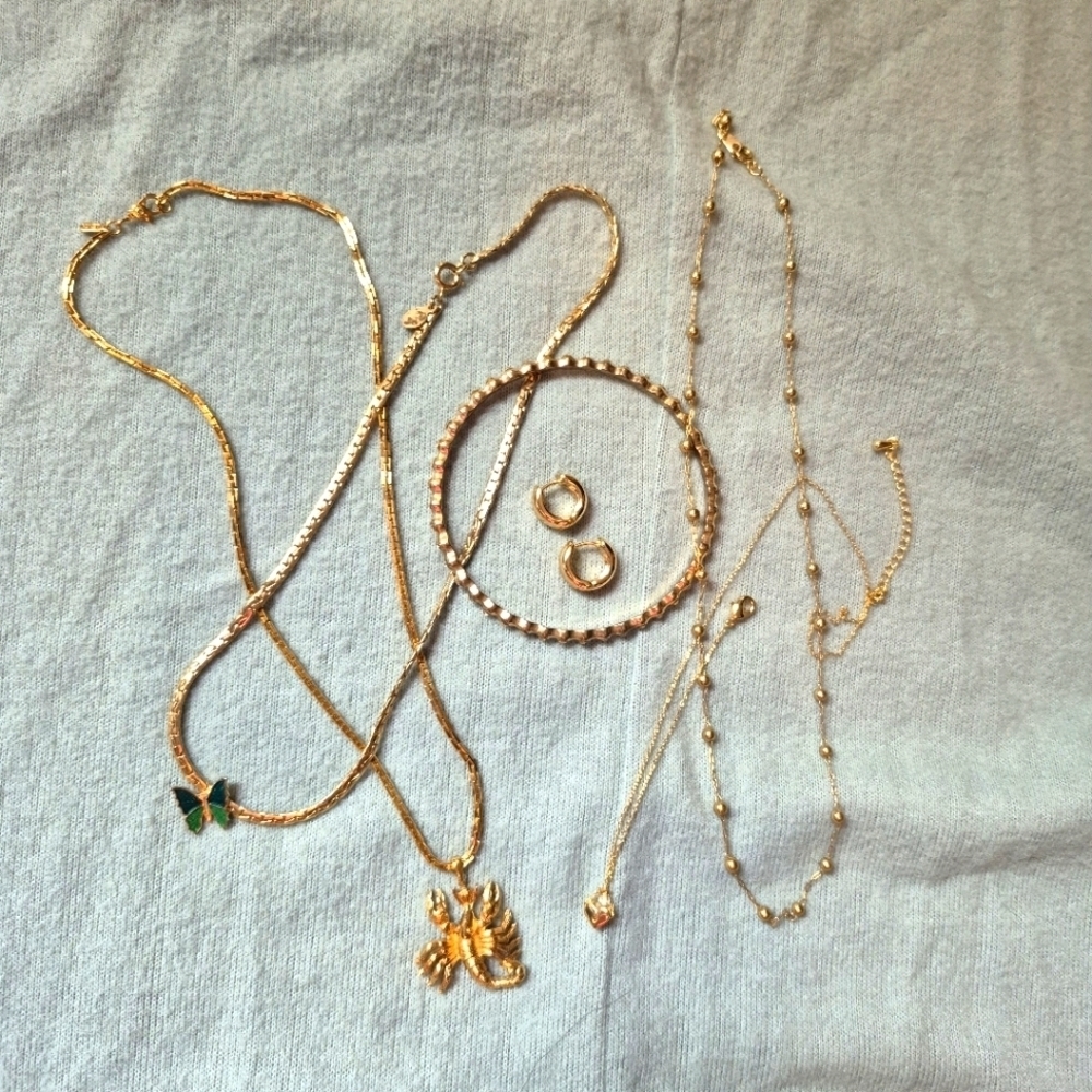 Assorted Elegant Gold Fashion Jewelry Bundle As Is Green Butterfly Crab Earrings